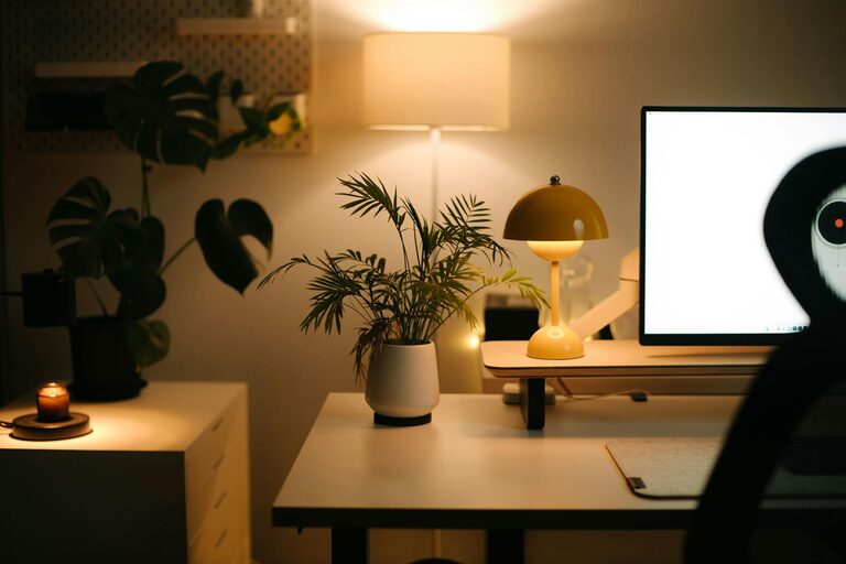 Creating a Relaxing Home Office That Boosts Comfort and Productivity